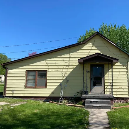 Buy this 2 bed house on 452 East Hickory Street in Sutton, NE 68979