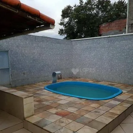 Buy this 3 bed house on Rua Luiz Pereira dos Santos in Boa Vista, Região Geográfica Intermediária do Rio de Janeiro - RJ