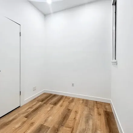 Rent this 2 bed apartment on Capital One in 991 3rd Avenue, New York