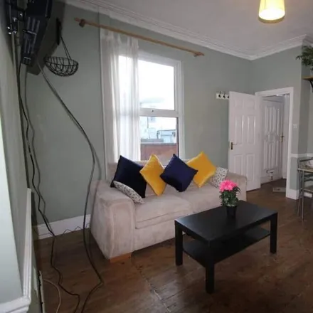 Rent this 4 bed duplex on Sheffield in S3 9HG, United Kingdom