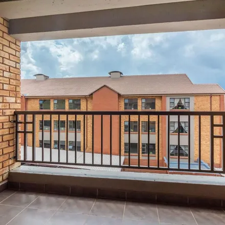 Rent this 2 bed apartment on Featherbrooke Hills Retirement Village in Taxi Rank, Mogale City Ward 28