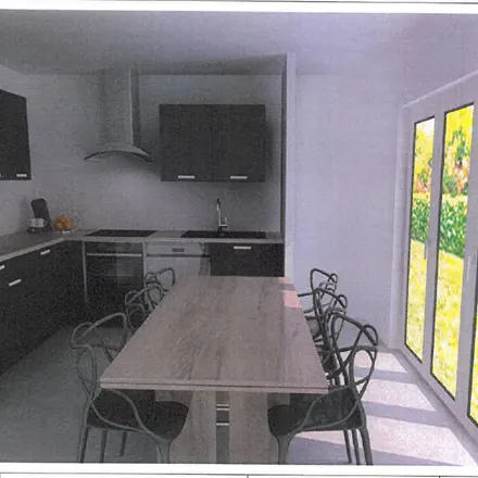 Rent this 4 bed apartment on 43 Rue des Sablons in 45430 Chécy, France
