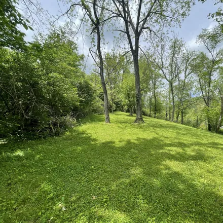 Image 7 - 205 Red Bird Road, Williamsburg, KY 40769, USA - House for sale