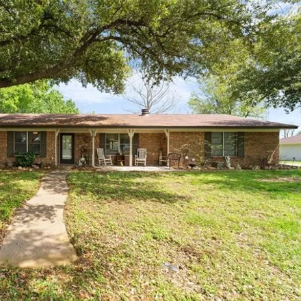 Buy this 3 bed house on 1104 Joel Street in Groesbeck, TX 76642