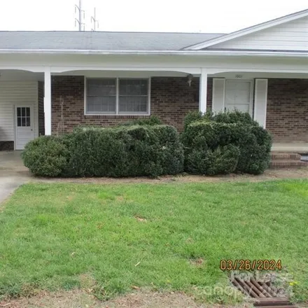 Rent this 2 bed house on 1083 Polo Avenue in Glass, Kannapolis