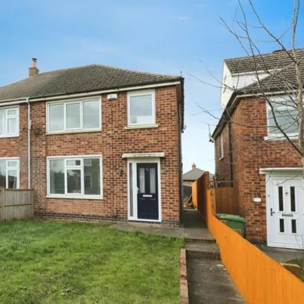 Buy this 3 bed duplex on Deane Road in Rugby, CV21 4NY
