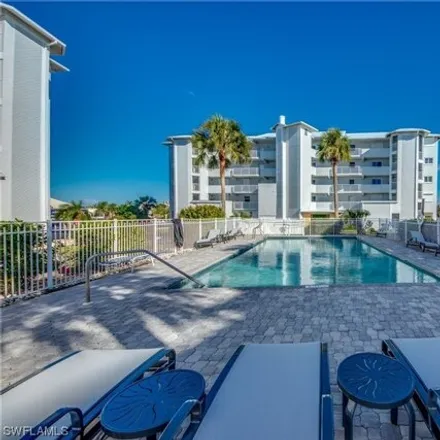 Image 4 - Royal Pelican Condos, Fort Myers Beach, Lee County, FL, USA - Townhouse for sale