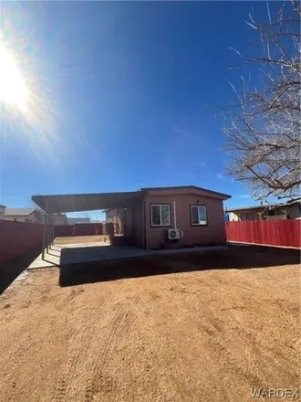 Image 2 - 3742 Neal Avenue, New Kingman-Butler, Mohave County, AZ 86409, USA - Apartment for sale