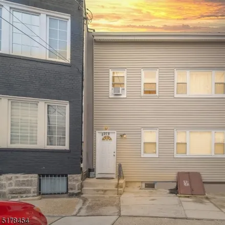 Buy this 11 bed duplex on 4498 Bergen Turnpike in New Durham, North Bergen