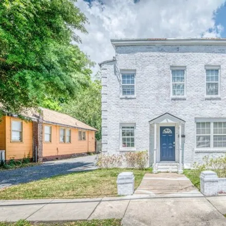 Buy this 3 bed condo on 7 North Enston Avenue in Garden Hill, Charleston