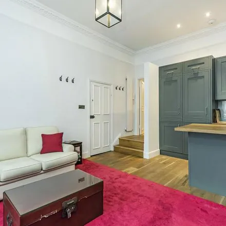 Rent this 2 bed apartment on 2 Redcliffe Street in London, SW10 9DR