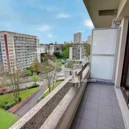 Rent this 1 bed apartment on Avenue de l'Exposition - Tentoonstellingslaan 410 in 1090 Jette, Belgium