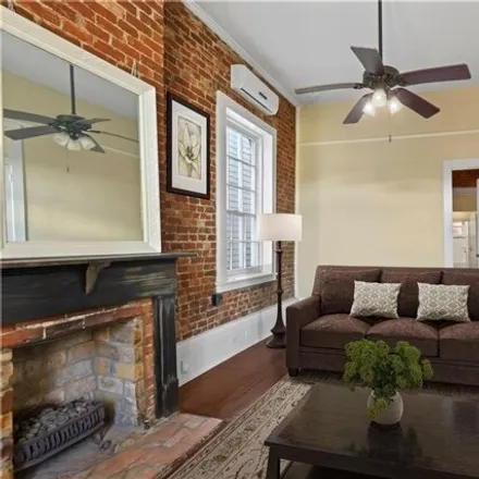 Image 5 - 2231 Royal St, New Orleans, Louisiana, 70117 - House for sale