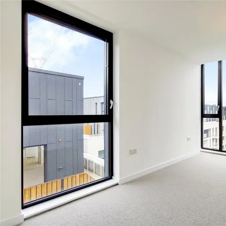 Image 6 - Hawthorn House, 9 Forrester Way, London, E15 1GJ, United Kingdom - Apartment for rent