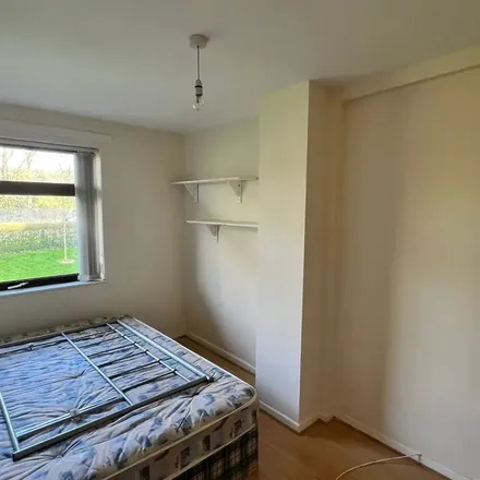 Image 3 - unnamed road, Dundonald, BT16 1TT, United Kingdom - Apartment for rent