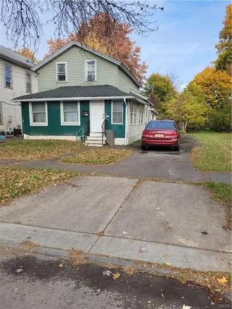 Buy this 3 bed house on 424 Shonnard Street in City of Syracuse, NY 13204