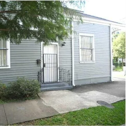Rent this 3 bed house on 7329 Birch Street in New Orleans, LA 70118