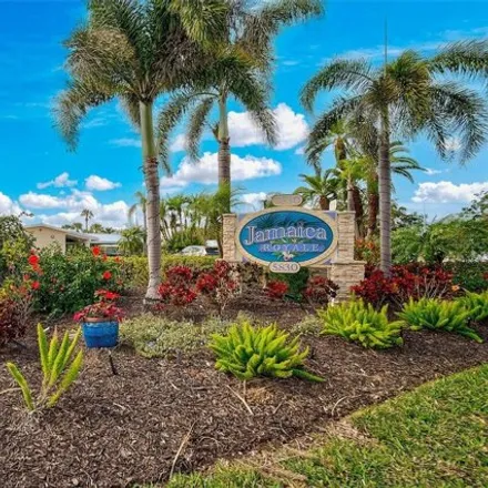 Image 3 - unnamed road, Siesta Key, FL 34242, USA - House for sale