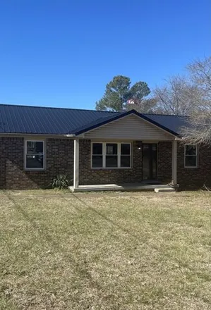 Buy this 3 bed house on Ravenwood Drive in Dickson, TN 37055