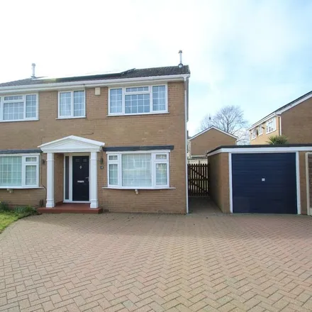 Image 1 - Hawthorne Avenue, Wetherby, LS22 7QX, United Kingdom - House for rent