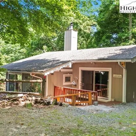 Image 2 - 122 Saint Andrews Rd, Beech Mountain, North Carolina, 28604 - House for sale