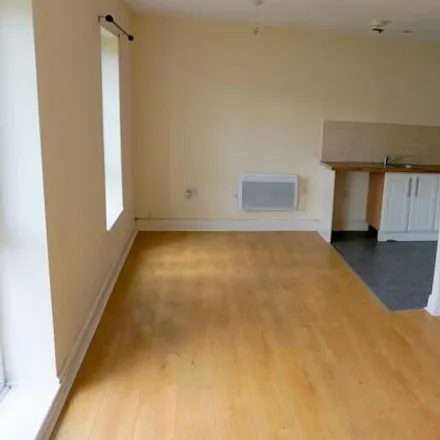 Image 4 - Chapel Gardens, Liverpool, L5 5BE, United Kingdom - Apartment for sale