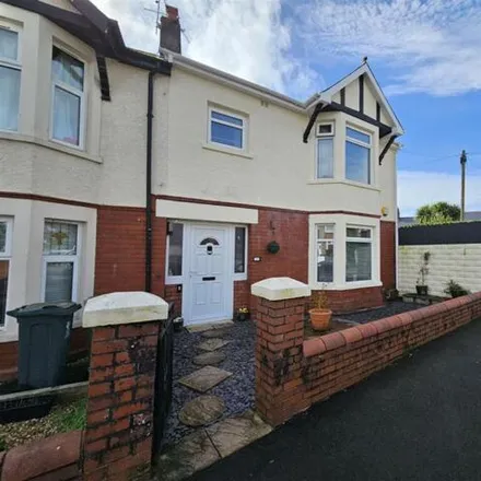 Buy this 3 bed house on Fairwater Grove East in Cardiff, CF5 2JW