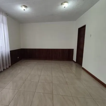 Rent this 4 bed house on Movistar in Avenida Naciones Unidas, 170505