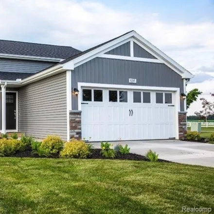 Image 1 - 4449 Spring Meadows Court, Burton, MI 48519, USA - House for sale