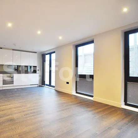 Rent this studio apartment on Granville Road in London, NW2 2EF