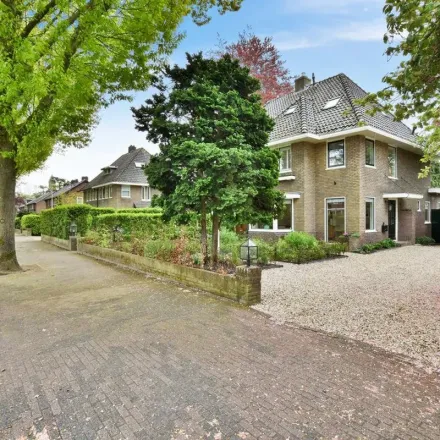 Rent this 6 bed duplex on Brede Englaan 16 in 1272 GS Huizen, Netherlands