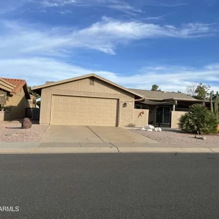 Buy this 2 bed house on 914 East Capri Drive in Mesa, AZ 85206