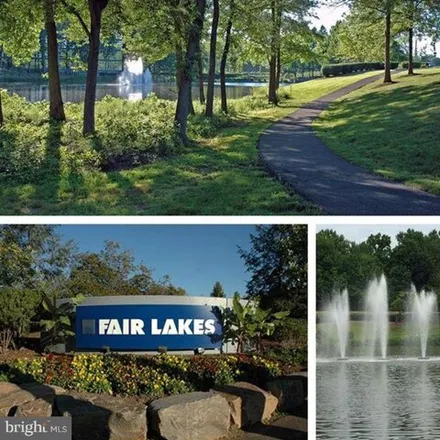 Image 2 - Fair Lakes Community Playground, Marshall Crown Road, Chantilly, VA 22033, USA - Townhouse for rent
