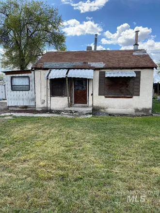 Buy this 2 bed house on 612 East Ithaca Street in Caldwell, ID 83605