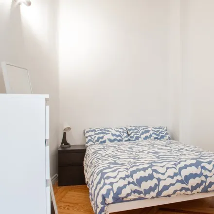 Rent this 5 bed room on Calle de la Virgen de los Peligros in 28013 Madrid, Spain