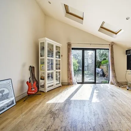 Rent this 2 bed house on 126 Brondesbury Road in London, NW6 6BX