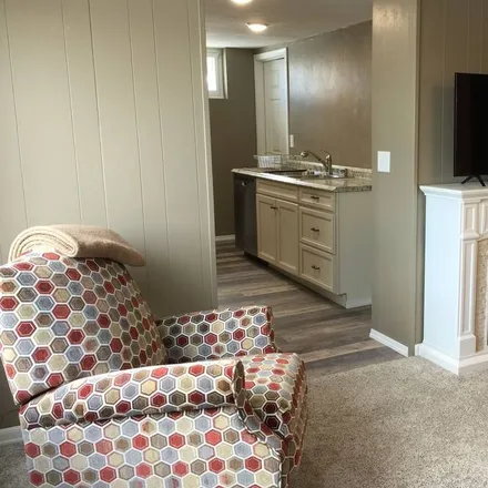 Rent this 1 bed apartment on Helena