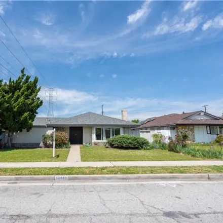 Image 2 - Alley 80206, Los Angeles, CA 91331, USA - House for sale