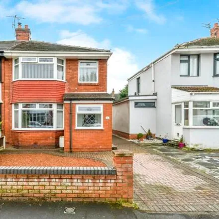 Buy this 3 bed duplex on Wills Avenue in Sefton, L31 0AT