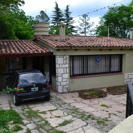 Buy this studio house on Parada de colectivo in Avenida Belgrano, Departamento Punilla