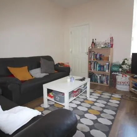 Rent this 3 bed apartment on Holmwood Grove in Newcastle upon Tyne, NE2 3DS