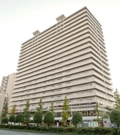 Rent this 2 bed apartment on Queen’s Isetan in Hakusan-dori Avenue, Koishikawa 1-chome