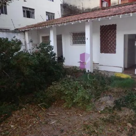 Buy this 2 bed house on Ordem dos Advogados do Brasil - Seção Minas Gerais in Rua Albita 250, Cruzeiro