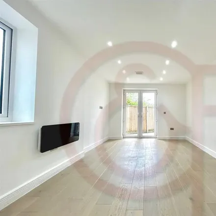 Rent this 1 bed apartment on unnamed road in London, W3 0PL
