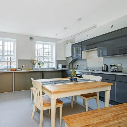 Rent this 1 bed apartment on 146 Vauxhall Bridge Road in London, SW1V 2RF
