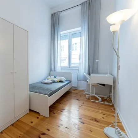 Rent this 1 bed room on Nordkapstraße 2 in 10439 Berlin, Germany
