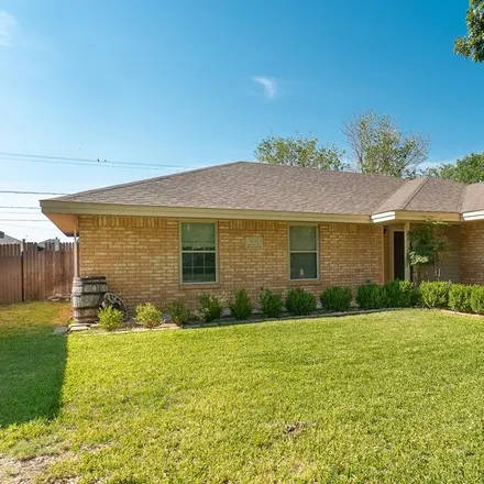 Buy this 3 bed house on 5121 Reeves Circle in Midland, TX 79703