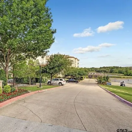 Buy this 2 bed condo on The Cascades Golf Club in 4511 Briarwood Road, Tyler
