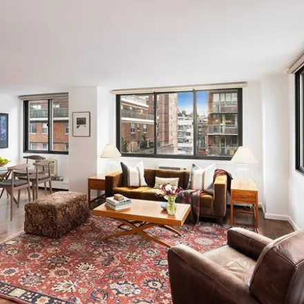 Image 3 - 16 West 16th Street, New York, NY 10011, USA - Apartment for sale