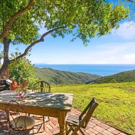 Buy this 2 bed house on 2141 Newell Road in Malibu Bowl, CA 90265